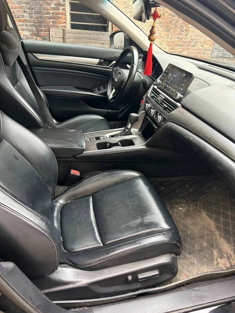 中山18年本田雅阁5