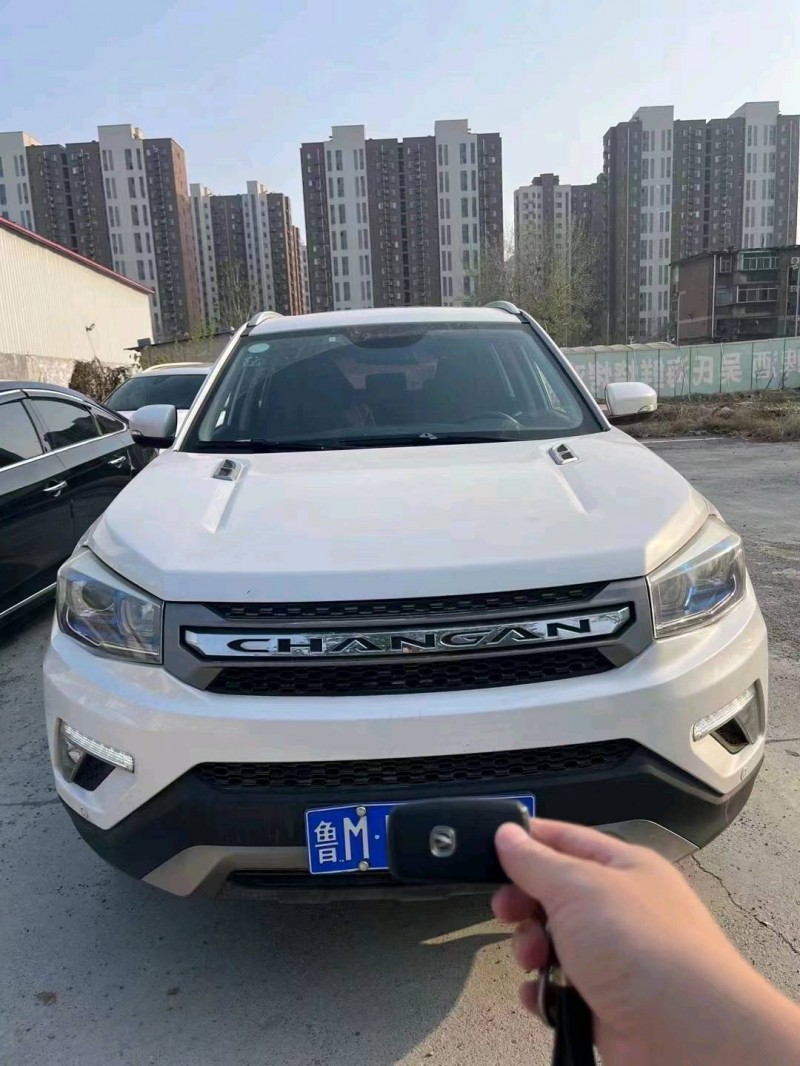 潍坊18年长安汽车CS751