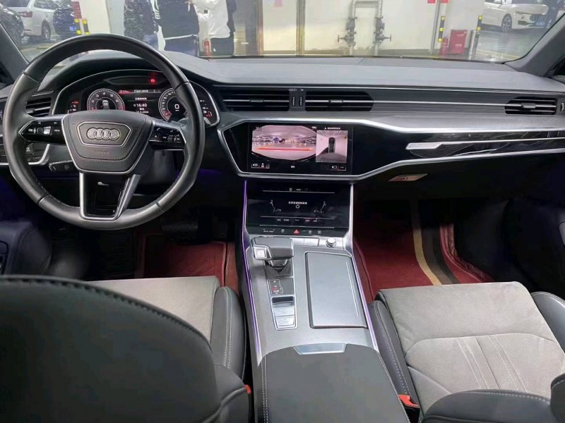 成都23年奥迪A6L3