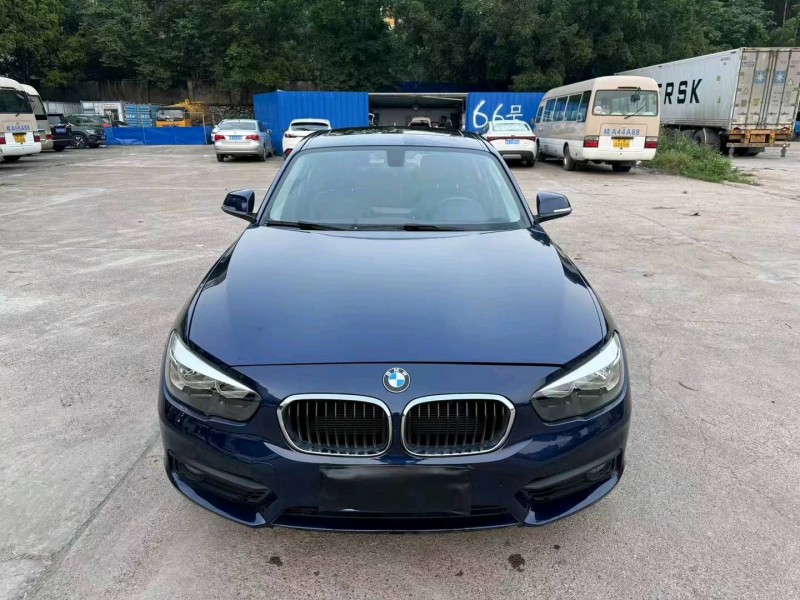 南宁18年宝马1系1