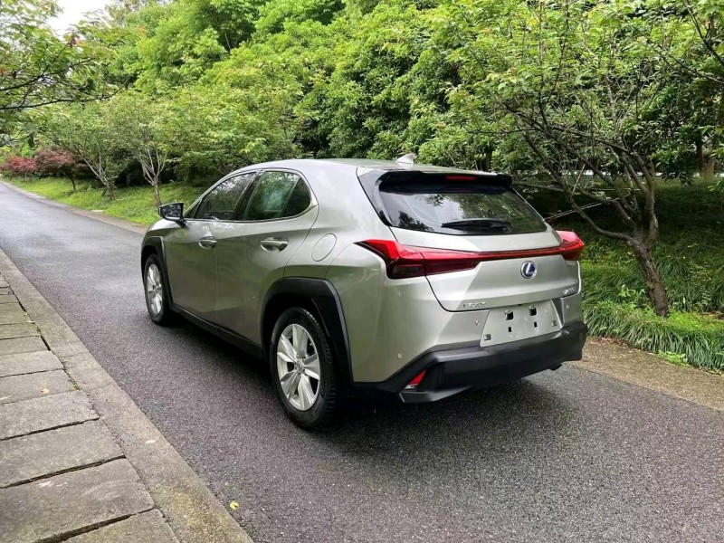 湖州21年雷克薩斯UX7