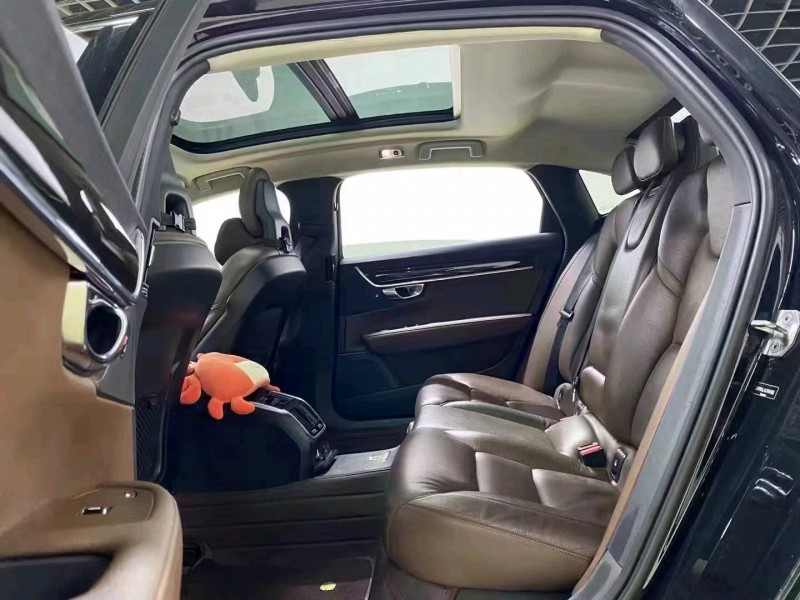 成都18年沃尔沃S905