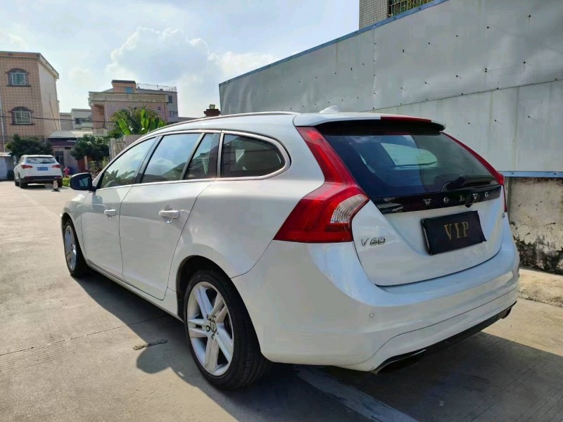 中山14年沃尔沃V606