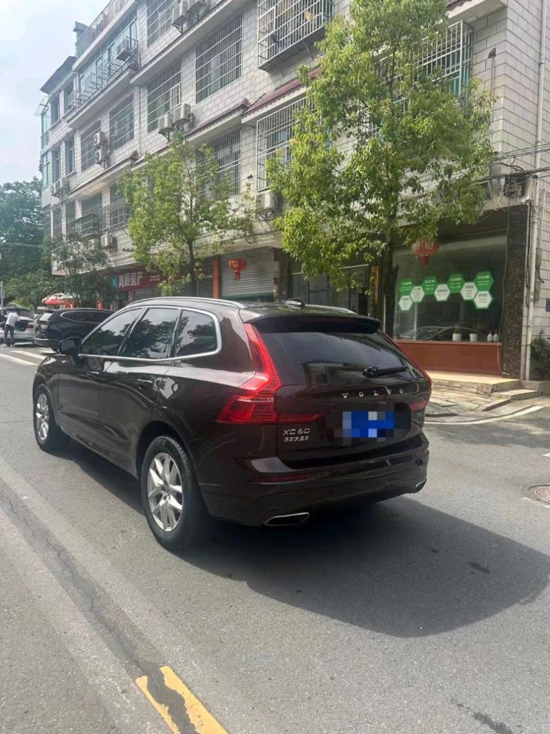 邵阳19年沃尔沃XC608