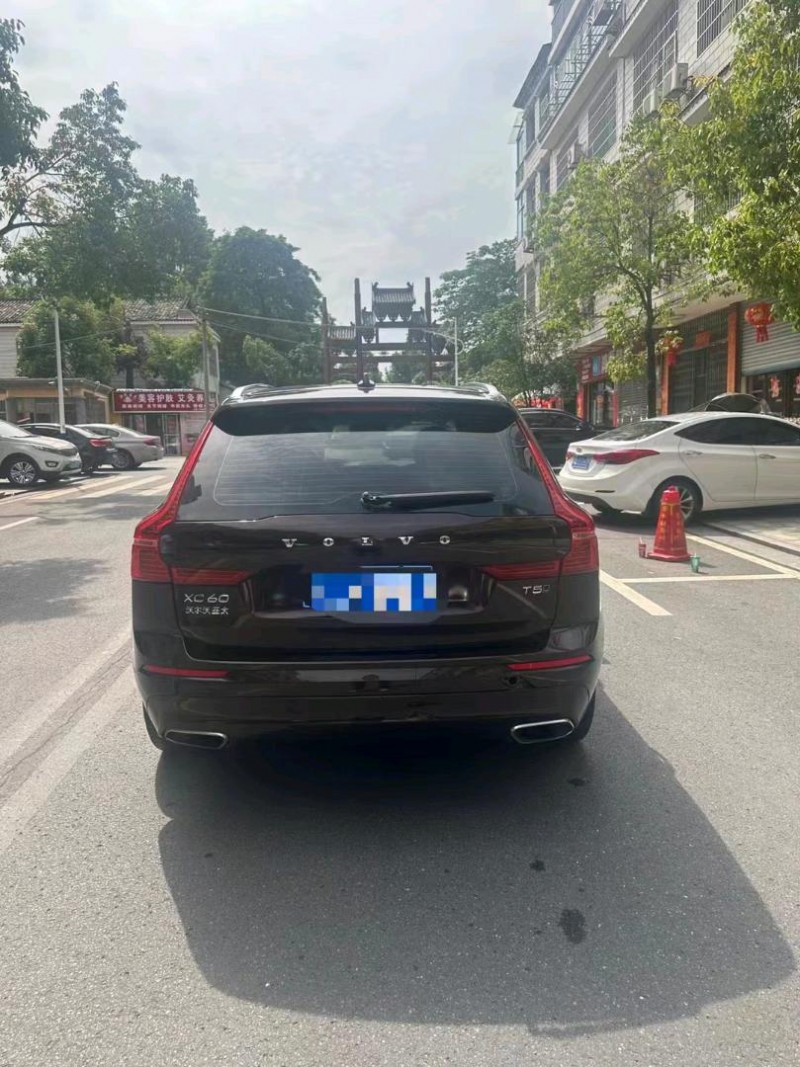 邵阳19年沃尔沃XC609