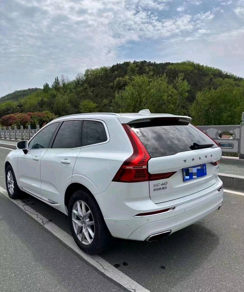 枣庄20年沃尔沃XC602