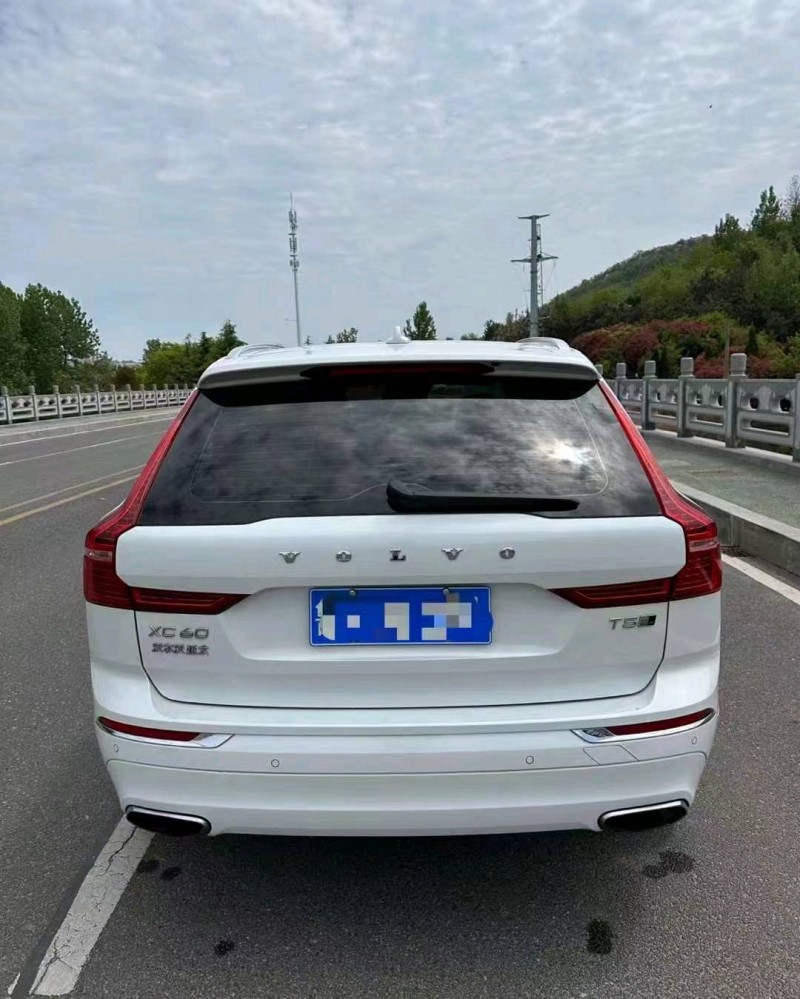 枣庄20年沃尔沃XC605