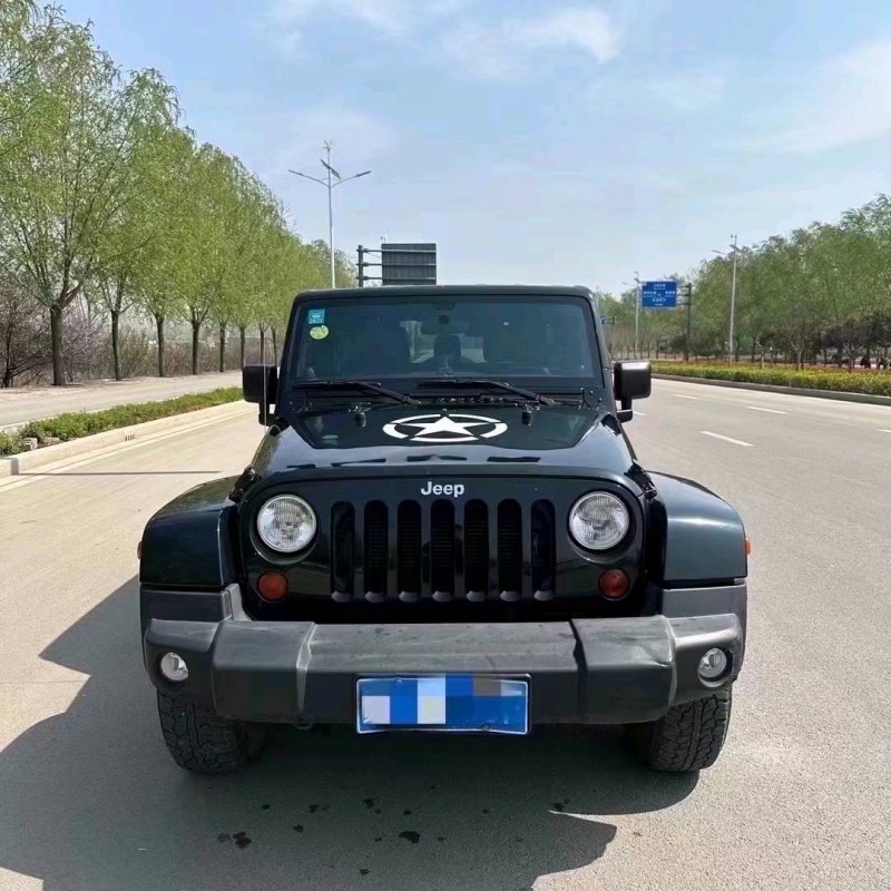 东营13年Jeep牧马人1
