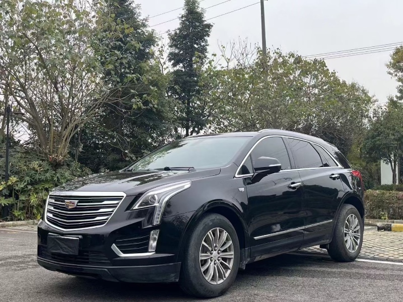 成都17年凯迪拉克XT53