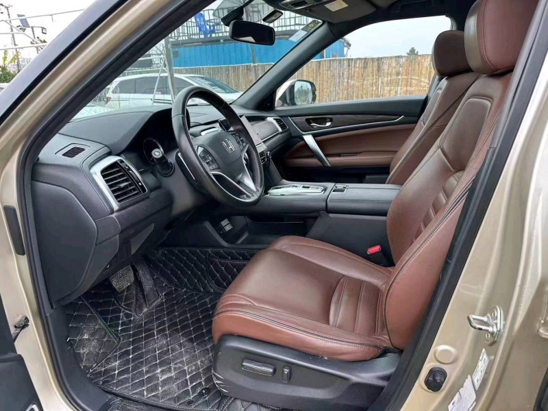 汕头19年本田URV3