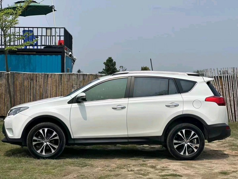 汕头15年丰田RAV4荣放8