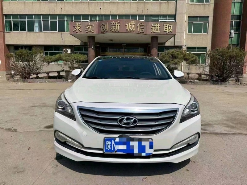 济南16年现代名图1