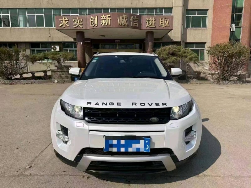 济南17年路虎极光1