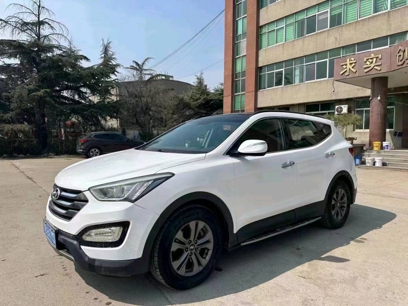 济南14年现代新胜达2