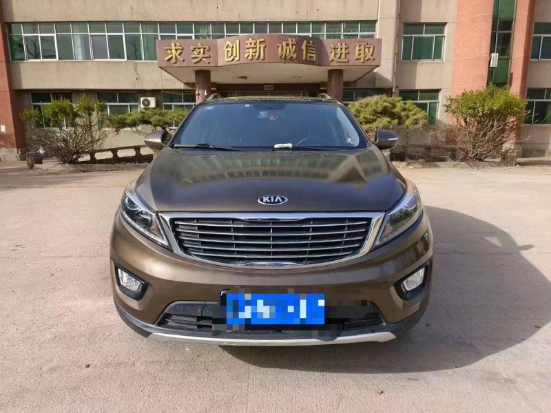 济南14年起亚智跑1