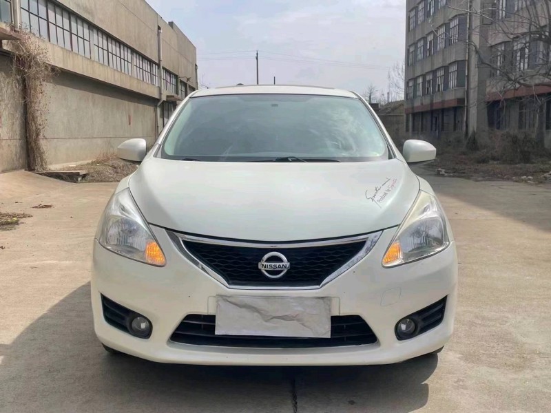 济南16年日产骐达1