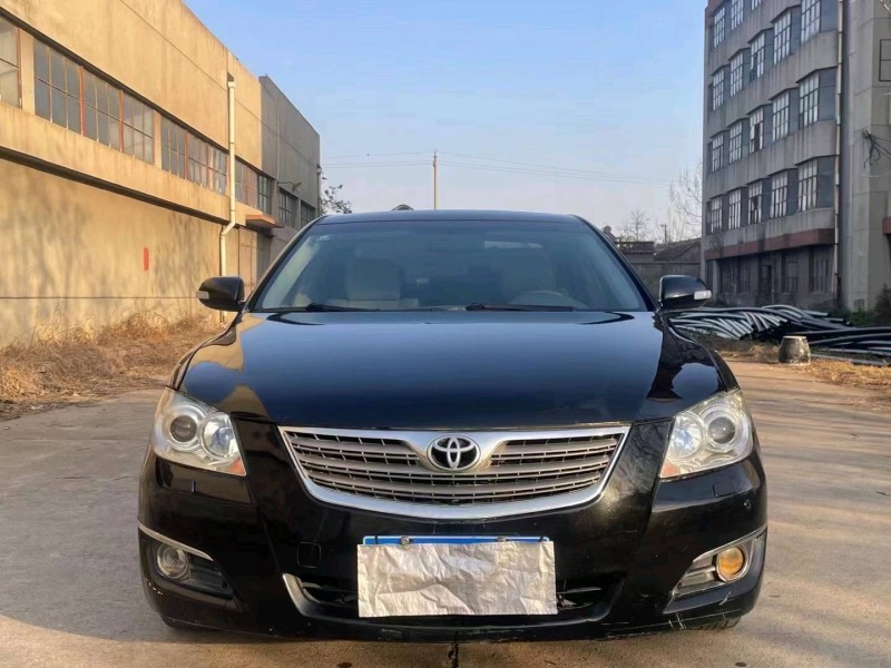 济南09年丰田凯美瑞1