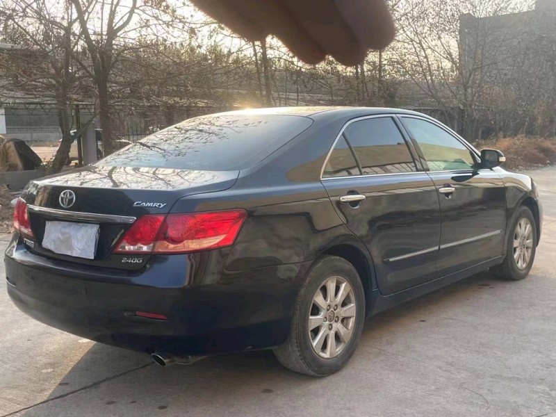 济南09年丰田凯美瑞8