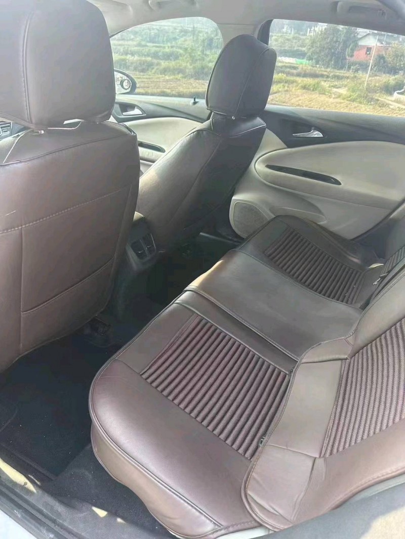 东营21年别克威朗3