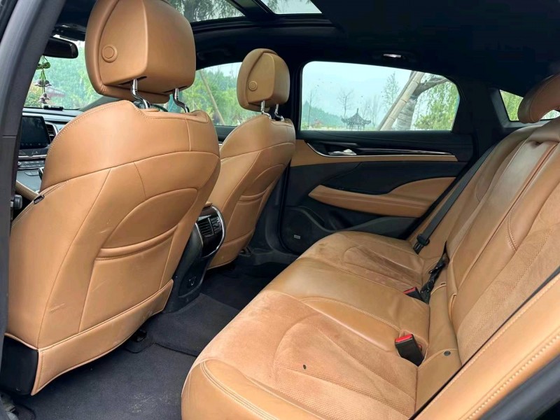 枣庄16年别克君越6