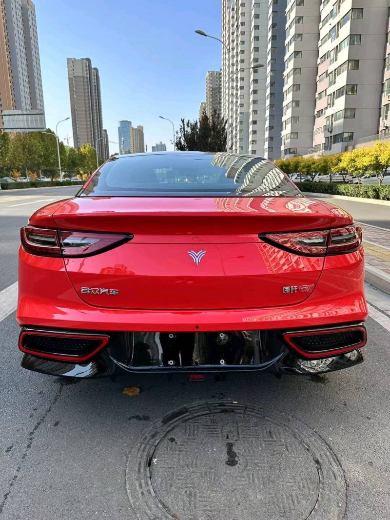 石家莊23年哪吒GT4