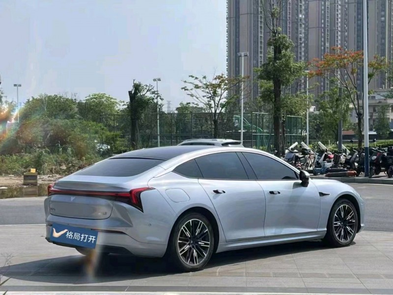 廣州23年哪吒S6