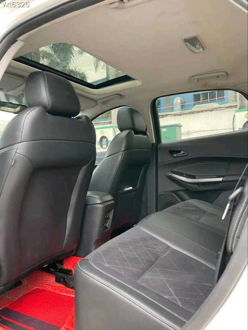 广州19年福特福睿斯5