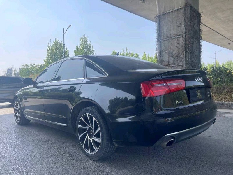 鄭州14年奧迪A6L8