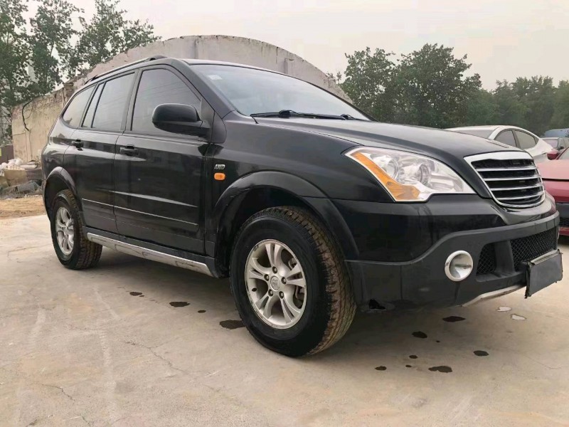 郑州12年荣威W53