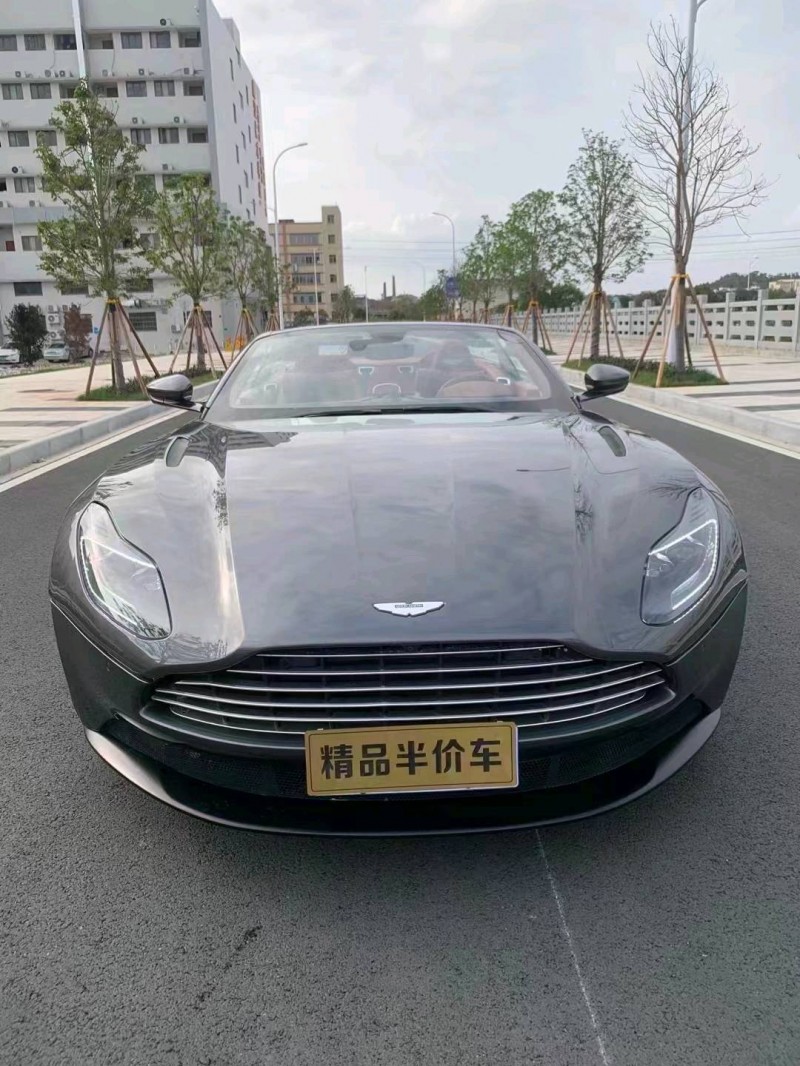 深圳19年阿斯顿·马丁DB111