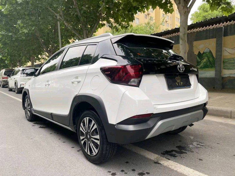 郑州21年丰田YARiS L 致炫7