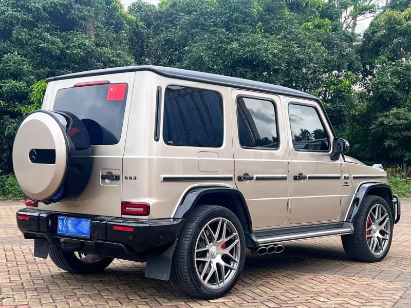 广州21年奔驰G8