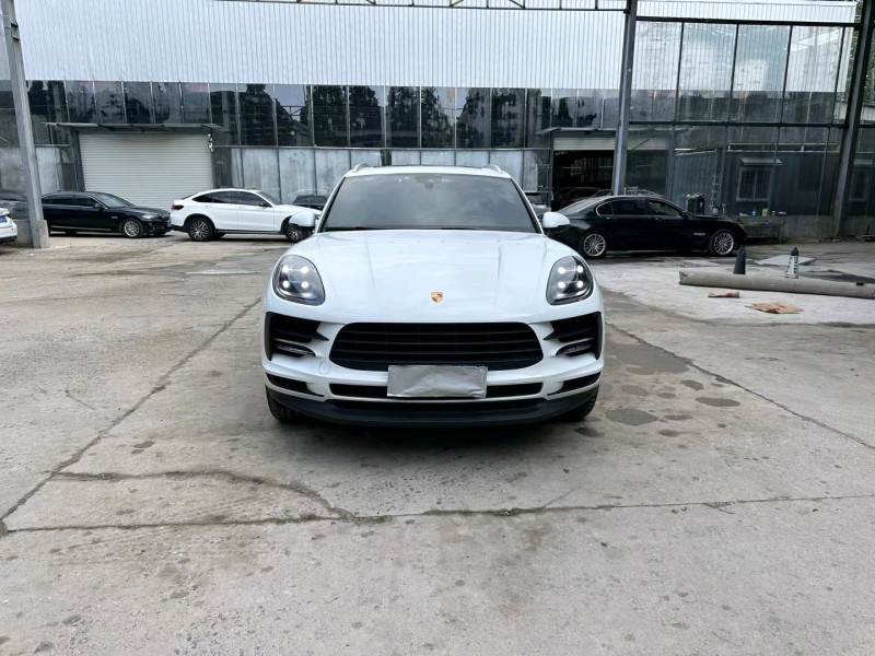 徐州19年保时捷Macan1