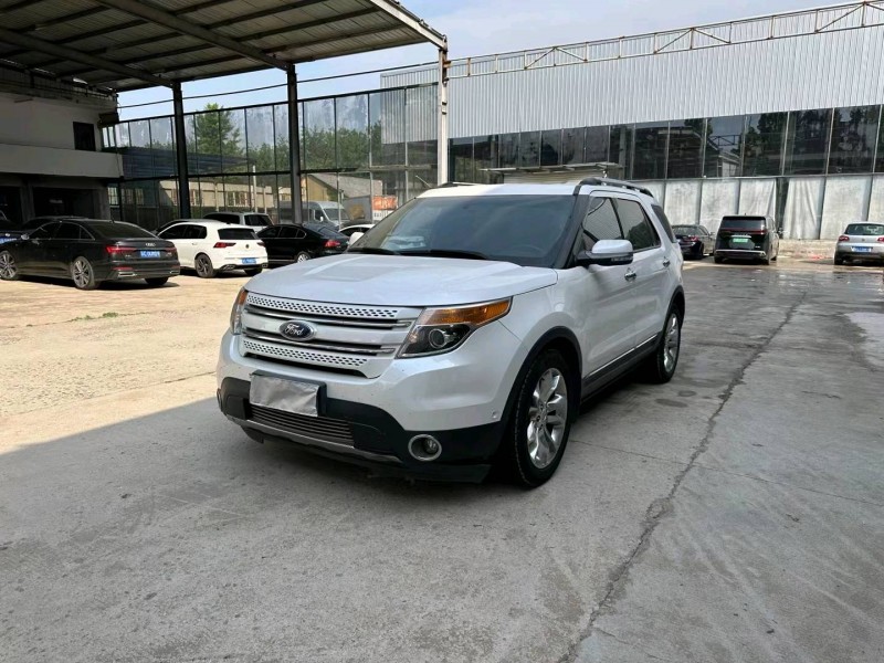 徐州15年福特探险者2