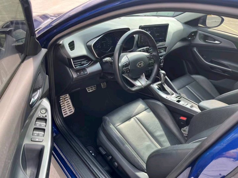 佛山21年现代菲斯塔7