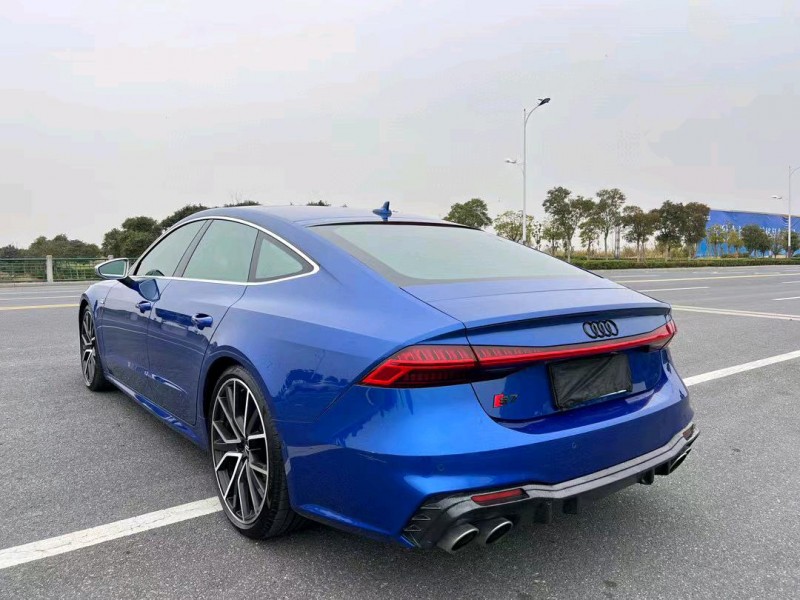 盐城19年奥迪A7L8