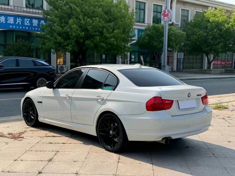 东营12年宝马3系7