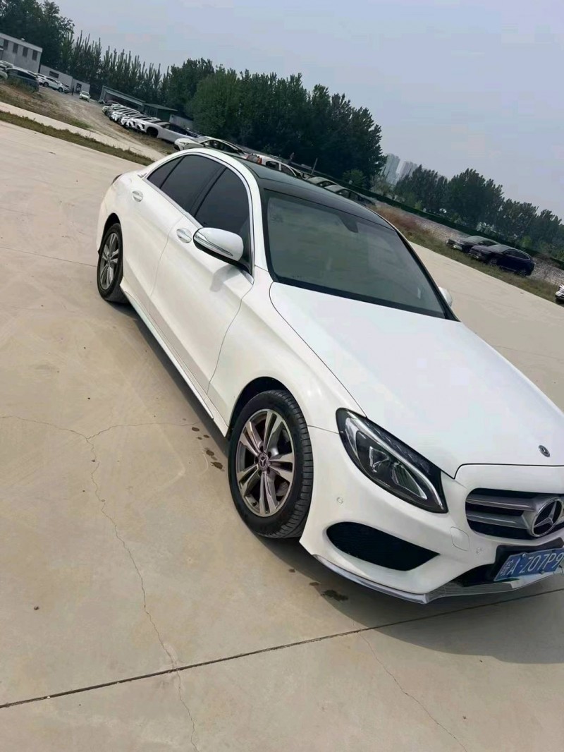东营18年奔驰C4