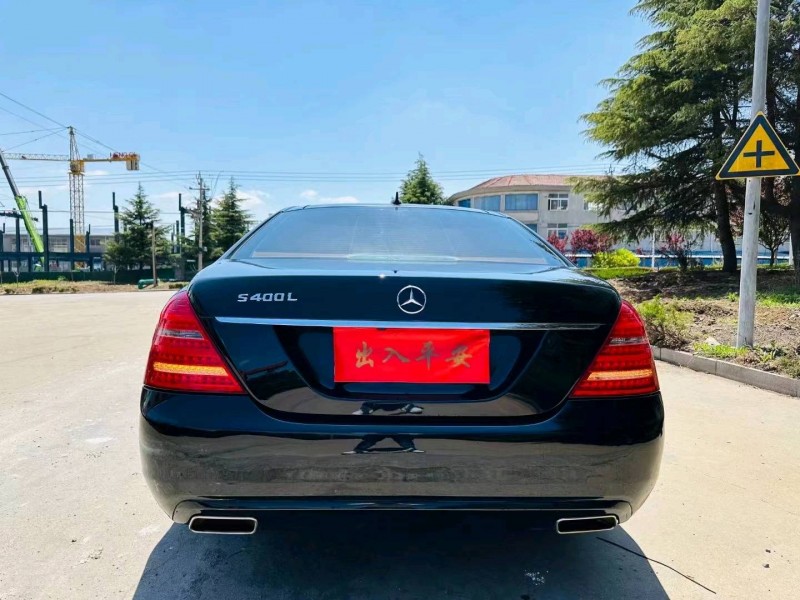 东营13年奔驰S5