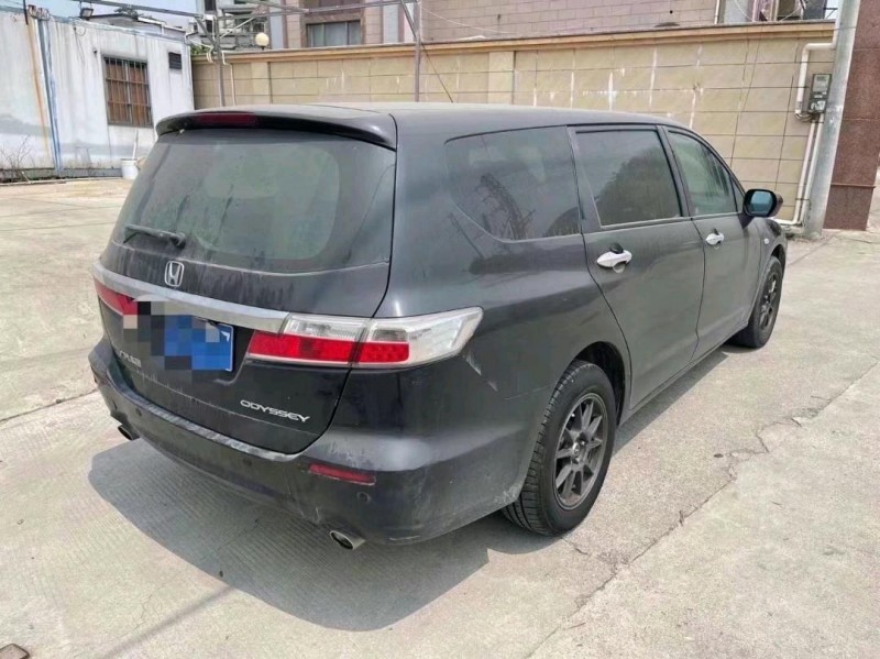 汕头13年本田奥德赛6