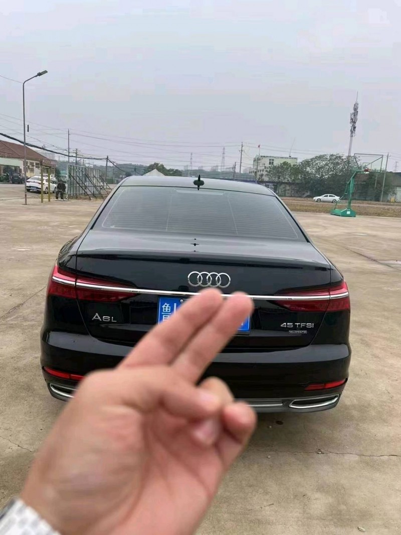 东营19年奥迪A6L8