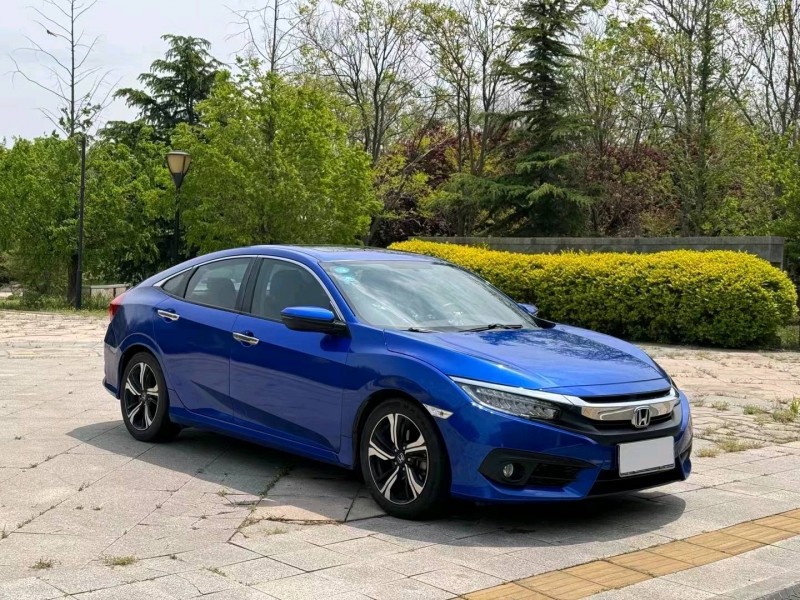 枣庄18年本田思域2