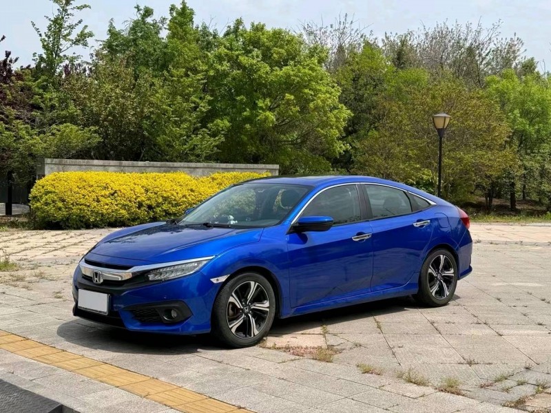 枣庄18年本田思域8