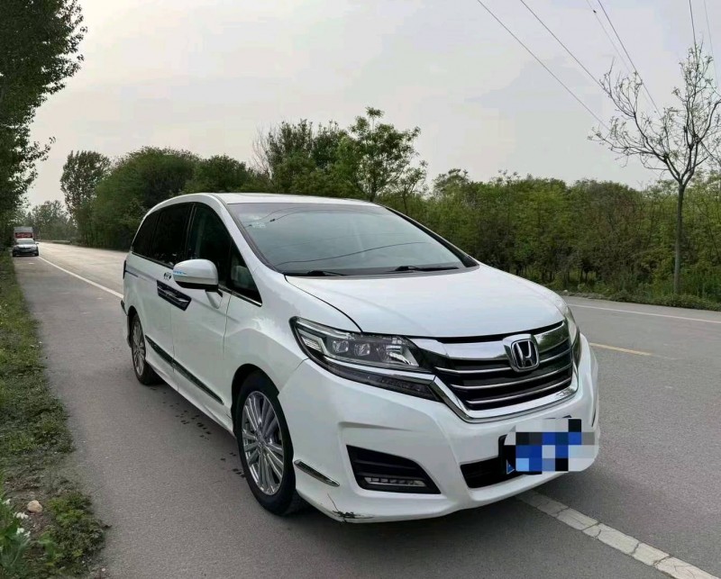 枣庄18年本田艾力绅2