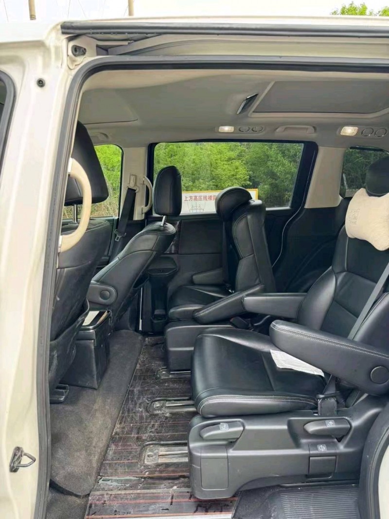 枣庄18年本田艾力绅4