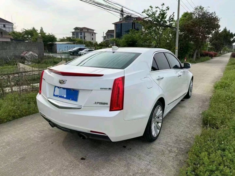 湖州17年凱迪拉克CT56