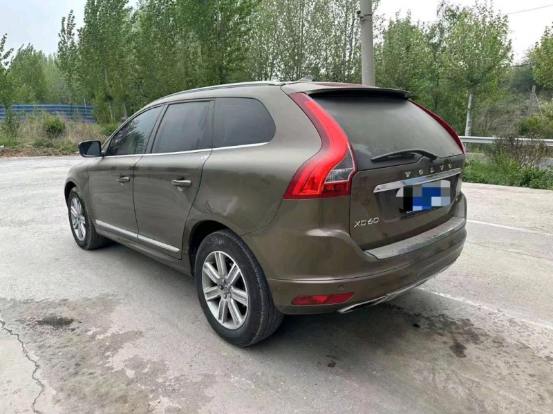 东营16年沃尔沃XC603