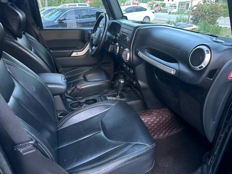 徐州18年Jeep牧马人7