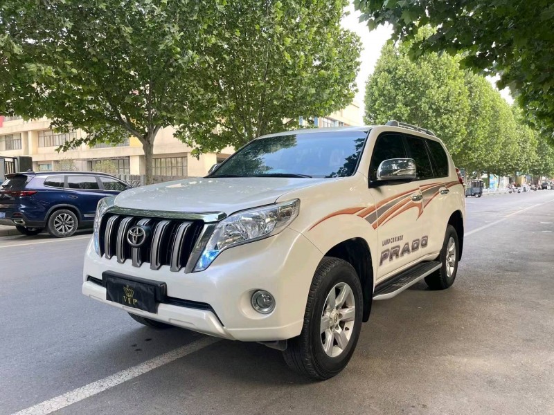 郑州17年丰田普拉多3