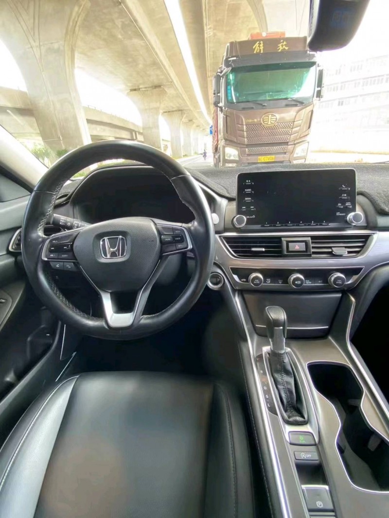 广州20年本田雅阁8